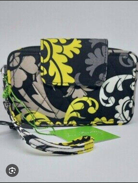 Vera Bradley Handbags - VERA BRADLEY NWT Baroque ID Holder Wristlet